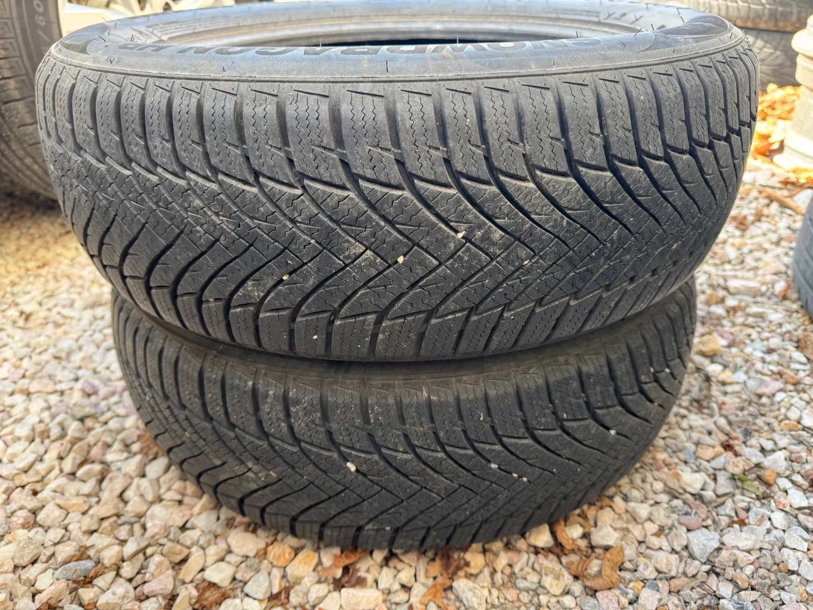 Гуми Зимни 185/60R15