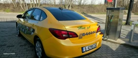 Opel Astra Седан 1.6, снимка 4