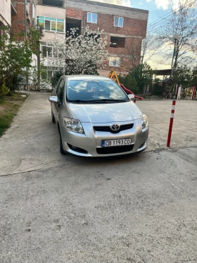 Toyota Auris 2.0, снимка 1