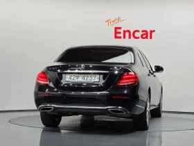 Mercedes-Benz E 300 4Matic Exclusive, снимка 4