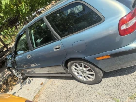 Volvo V40, снимка 4
