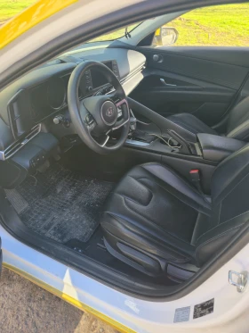 Hyundai Elantra 1.6литра мотор, заводска течна фаза - 15200 € / 29728.62 лв. - 18445871 5