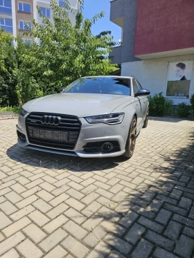 ������ Audi A6