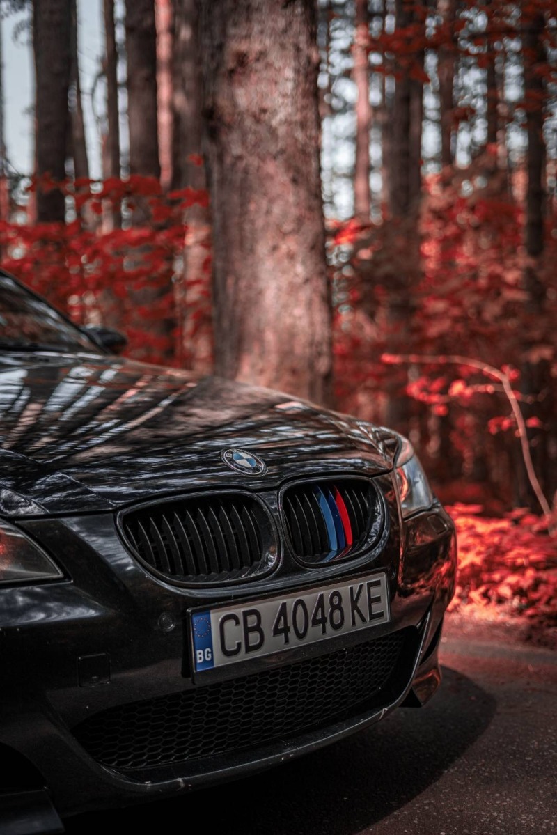 BMW M5 FACELIFT/ОБСЛУЖЕНА/FULL ЕКСТРИ/, снимка 3 - Автомобили и джипове - 46381048