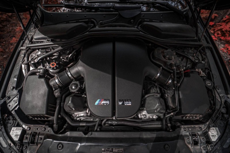 BMW M5 FACELIFT/ОБСЛУЖЕНА/FULL ЕКСТРИ/, снимка 13 - Автомобили и джипове - 46381048