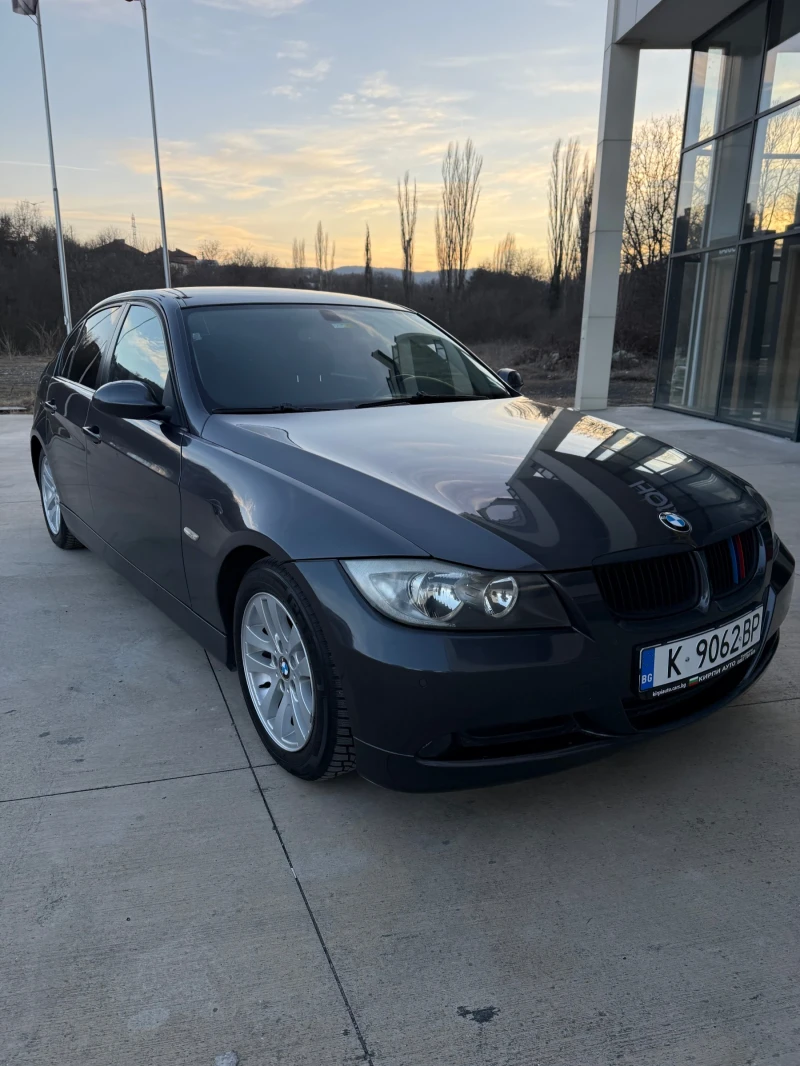 BMW 320, снимка 8 - Автомобили и джипове - 48904368