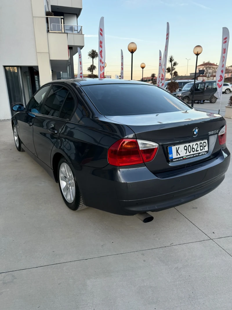 BMW 320, снимка 4 - Автомобили и джипове - 48904368