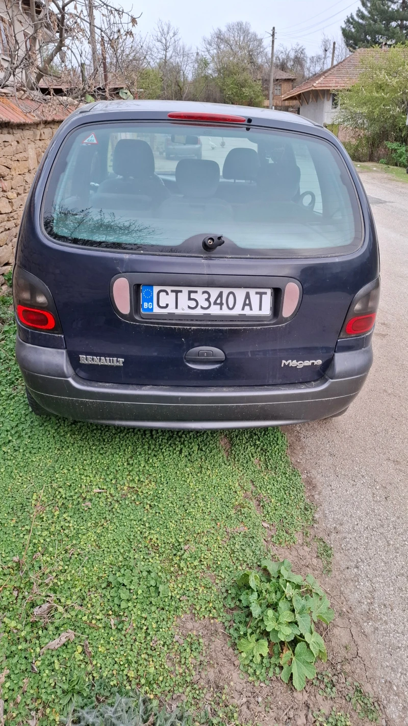 Renault Scenic, снимка 4 - Автомобили и джипове - 49608890