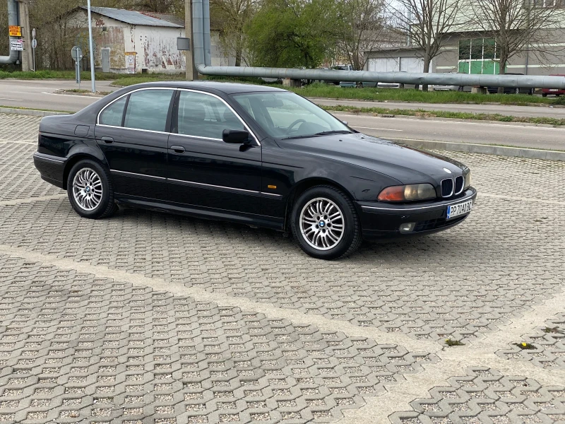 BMW 528 2.8i, снимка 3 - Автомобили и джипове - 52409199