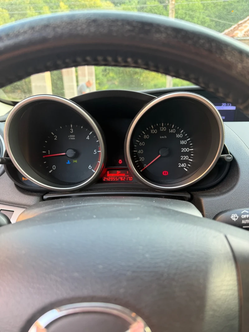 Mazda 3, снимка 9 - Автомобили и джипове - 51242354