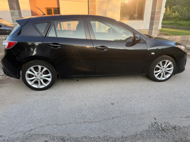 Mazda 3, снимка 4 - Автомобили и джипове - 51242354