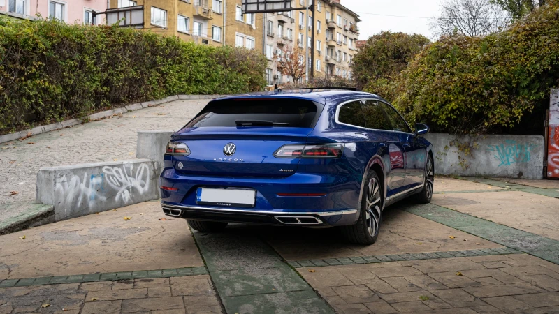 VW Arteon Shooting Brake 2.0 TFSI 4Motion  R-Line  Гаранция, снимка 3 - Автомобили и джипове - 52134979