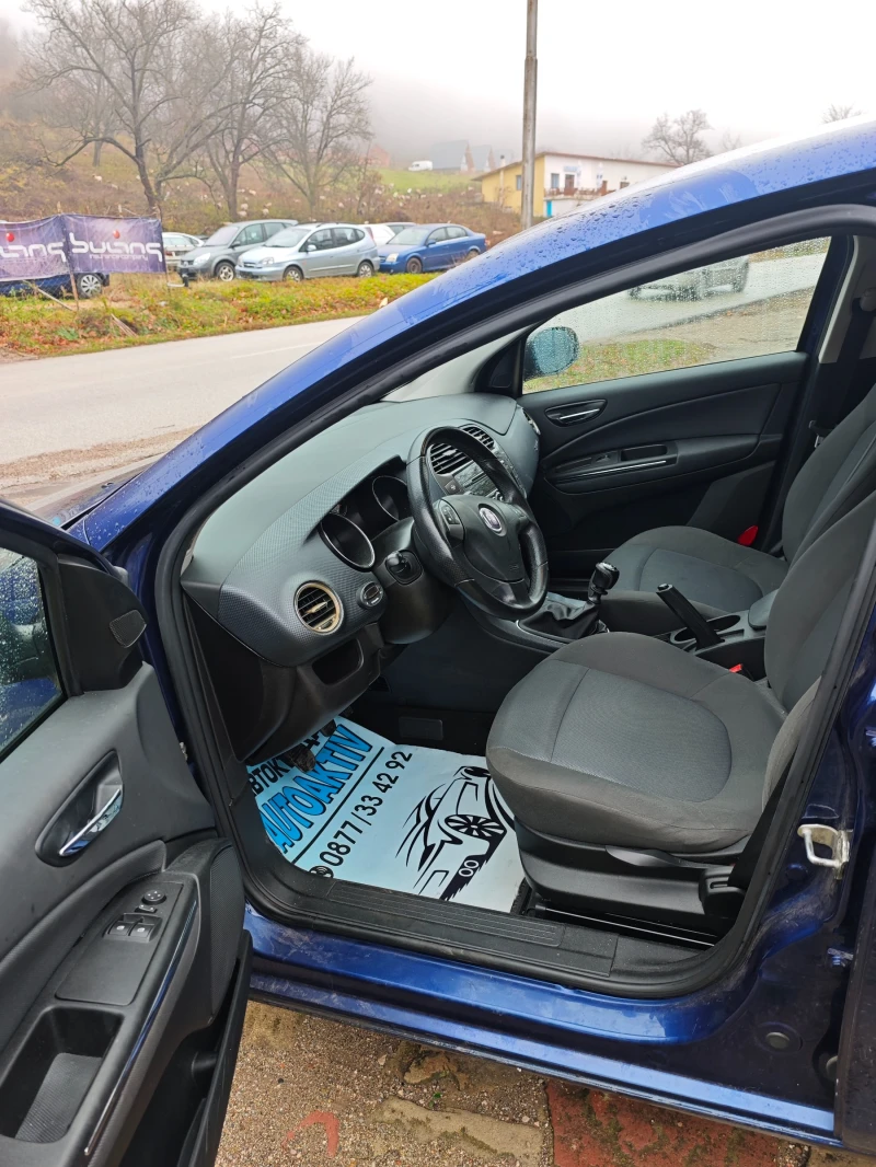 Fiat Bravo 1.9МУЛТИДЖЕТ, снимка 7 - Автомобили и джипове - 52467501