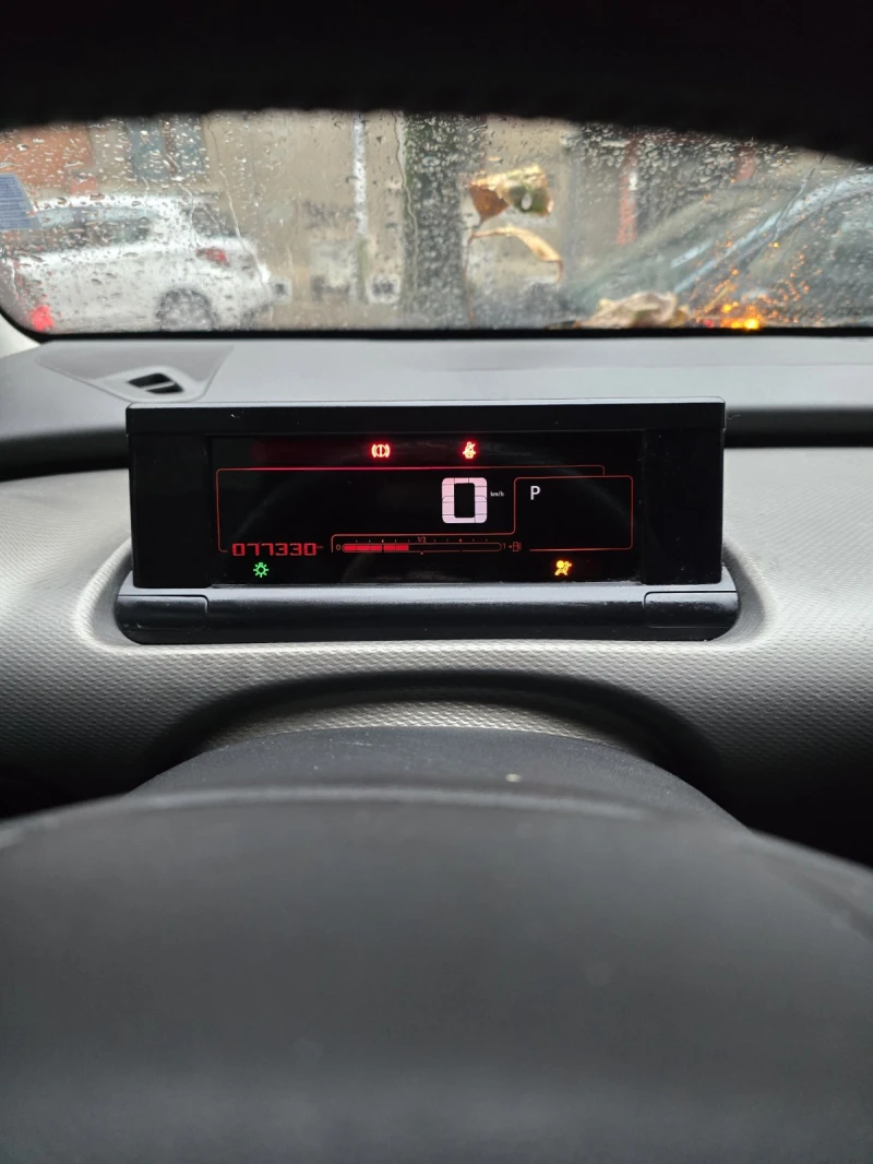 Citroen C4 Cactus, снимка 4 - Автомобили и джипове - 52500869