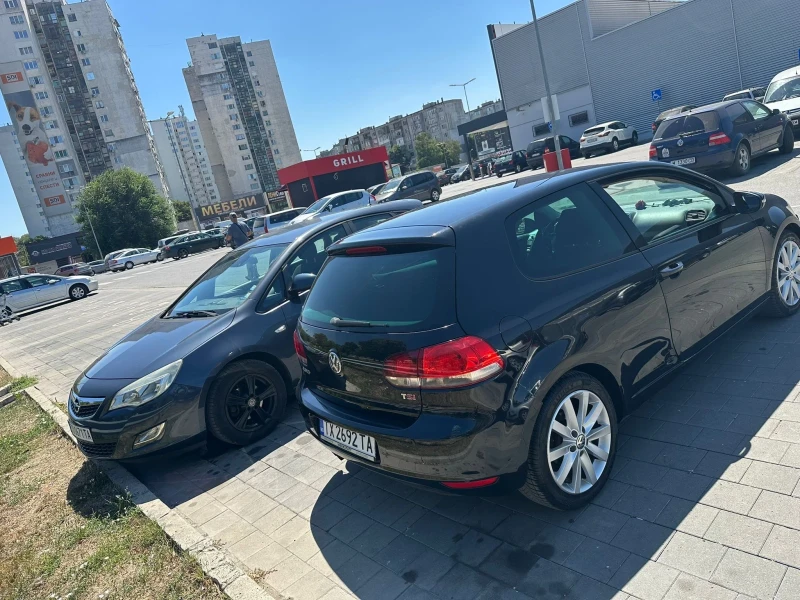 VW Golf, снимка 14 - Автомобили и джипове - 52576445