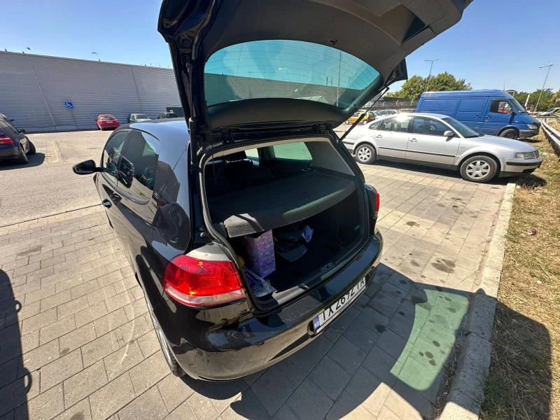 VW Golf, снимка 11 - Автомобили и джипове - 52576445