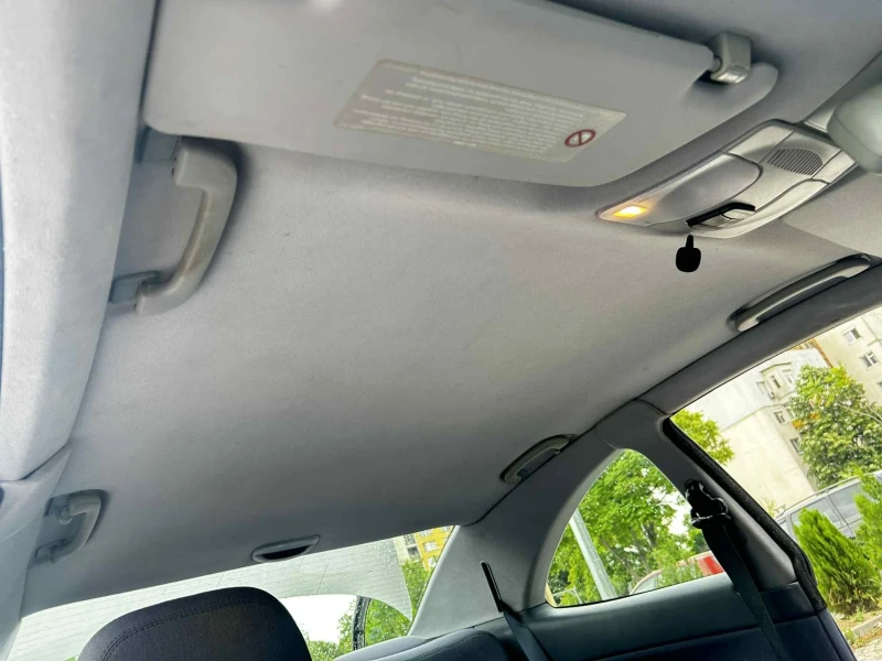 Mercedes-Benz CLK 320 V6 FACELIFT, снимка 6 - Автомобили и джипове - 52908504