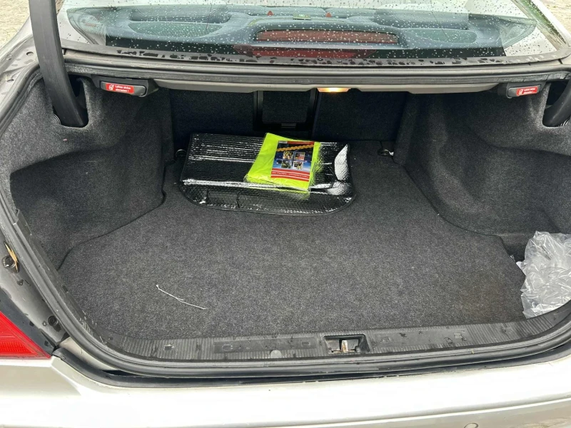 Mercedes-Benz CLK 320 V6 FACELIFT, снимка 7 - Автомобили и джипове - 52908504