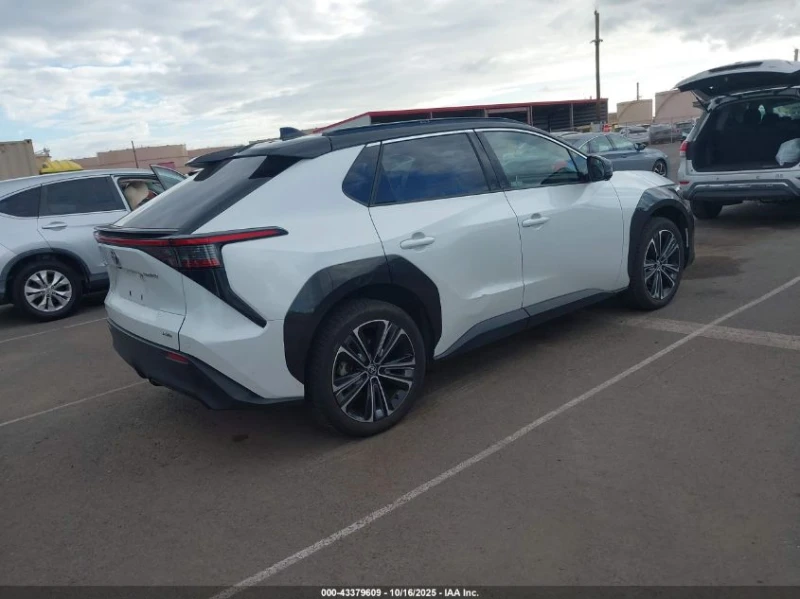 Toyota bZ4X Limited, снимка 4 - Автомобили и джипове - 53182908