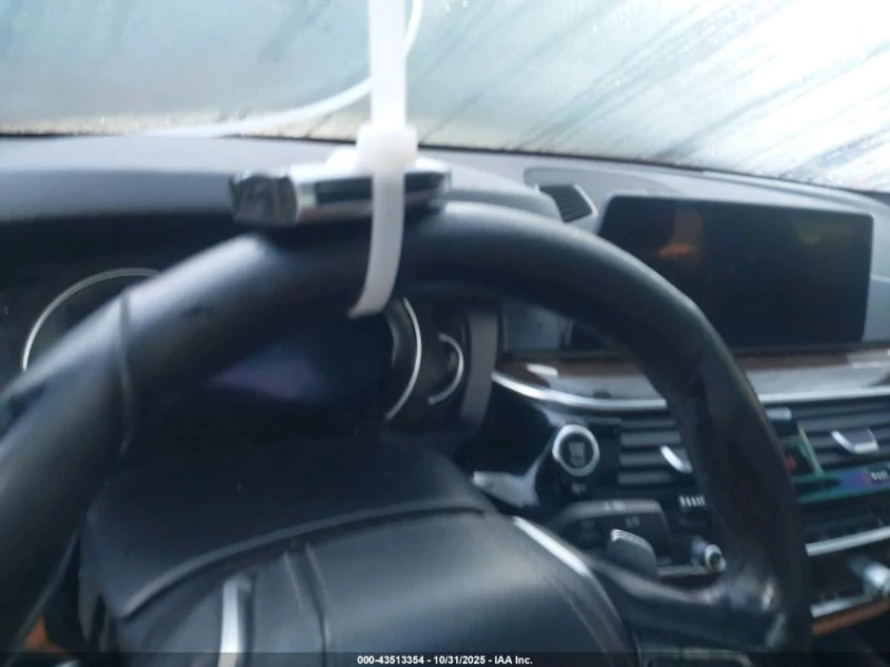 BMW 530 2l I xDrive, снимка 11 - Автомобили и джипове - 53252713