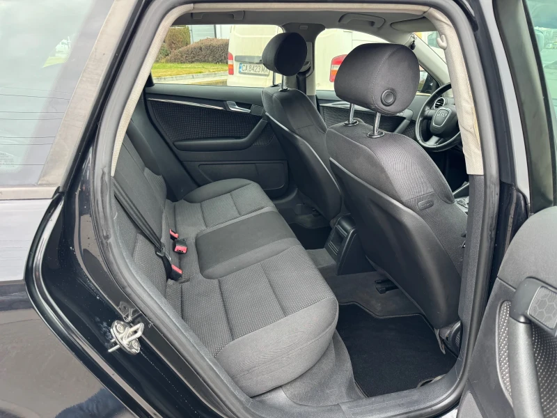 Audi A3 AVTOMATIK!, снимка 12 - Автомобили и джипове - 53344855