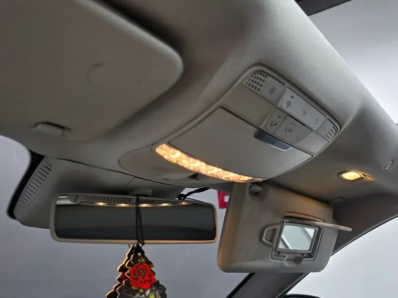 Mercedes-Benz E 300 4Matic Exclusive, снимка 16 - Автомобили и джипове - 55800678