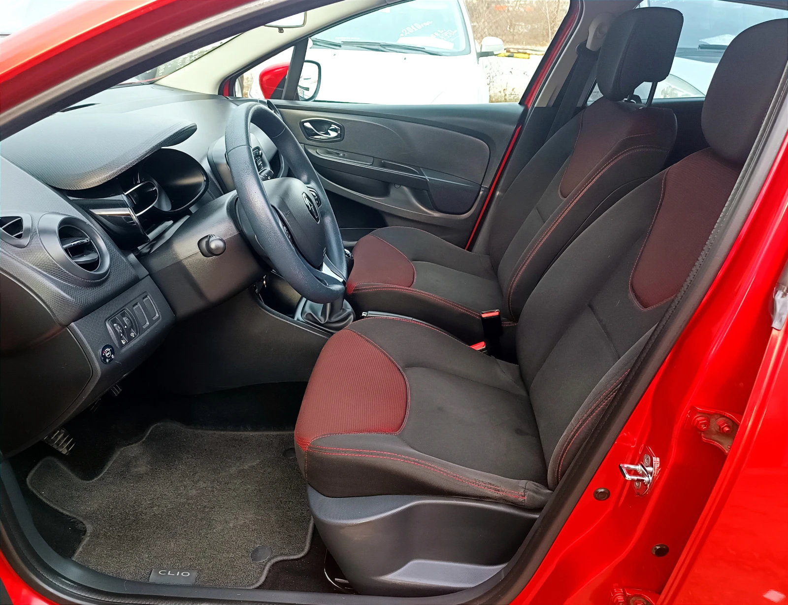 Renault Clio 1.2i/SPORT  | Mobile.bg   13