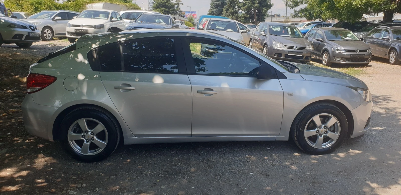 Chevrolet Cruze 1.8i ФАБРИЧНА ГАЗОВА УРЕДБА 162000КМ - изображение 4