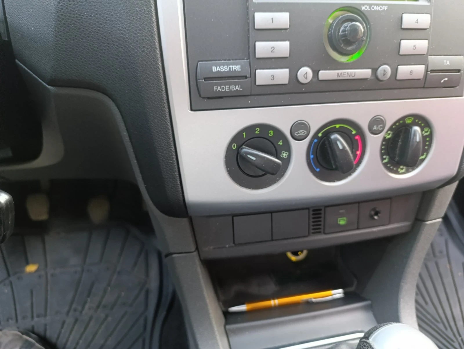 Ford Focus 1.6 - изображение 6