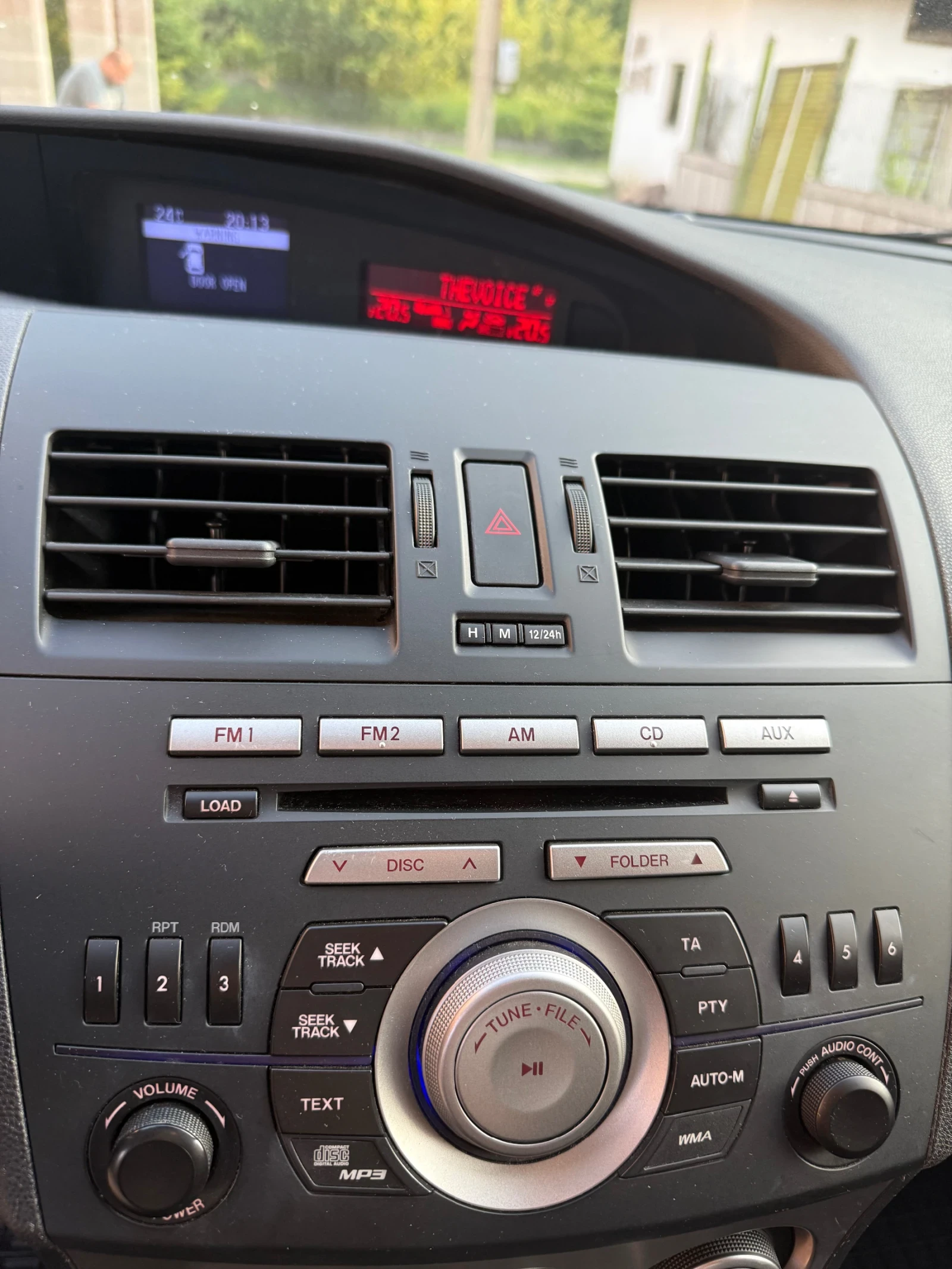 Mazda 3 | Mobile.bg   11