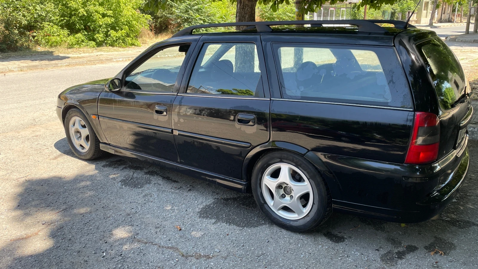 Opel Vectra 1.8 116к.с Газ-Бензин - изображение 5