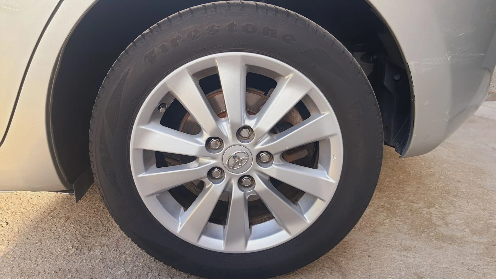 Toyota Auris  - изображение 7