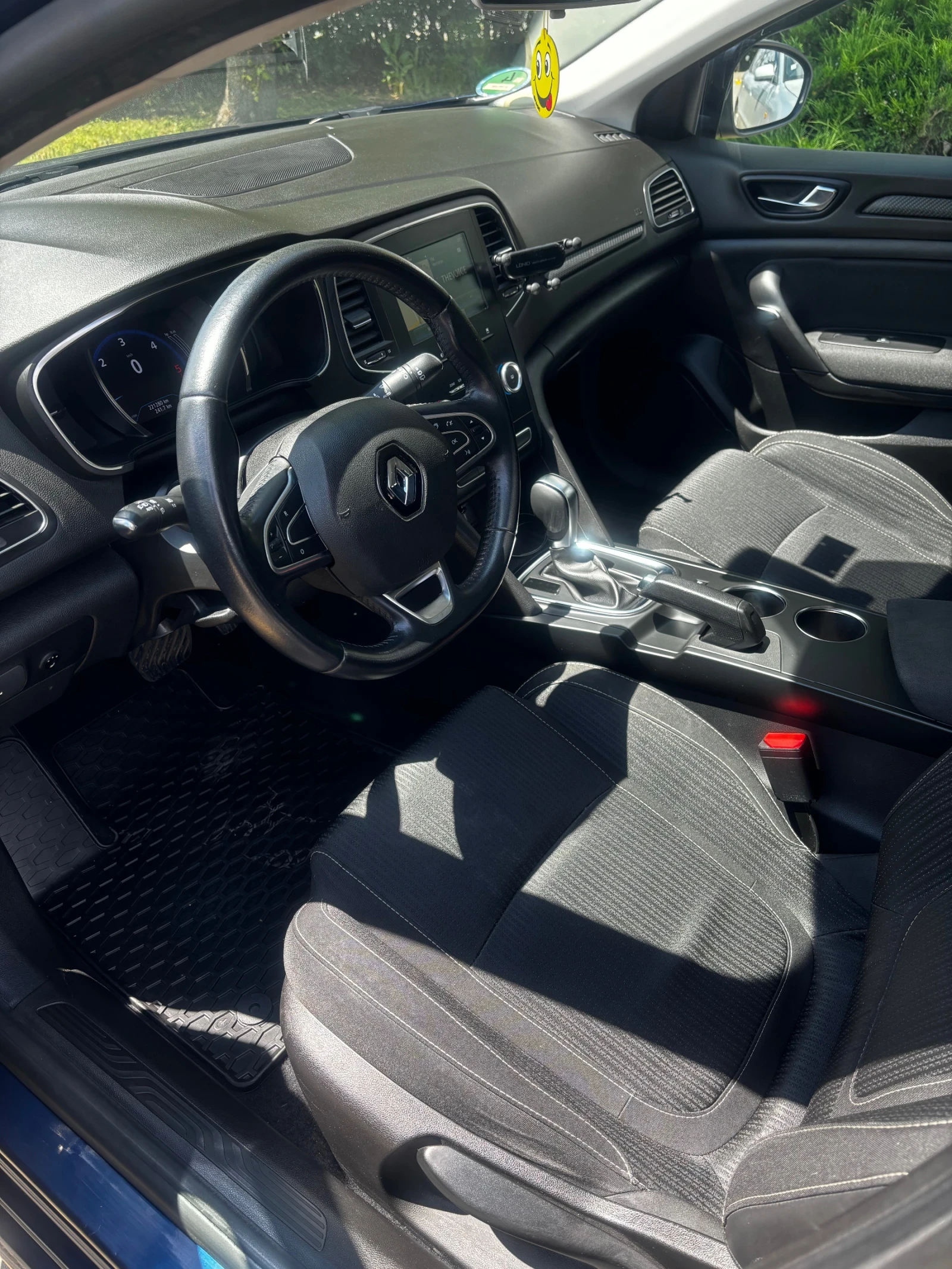 Renault Megane | Mobile.bg   14