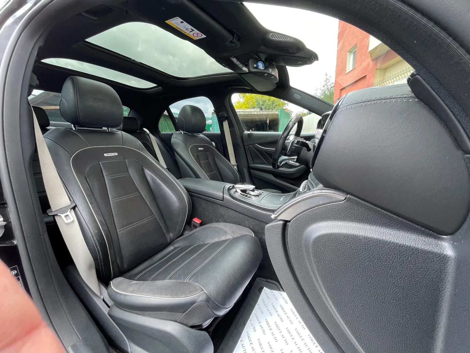 Mercedes-Benz E 63 AMG S* MASSAGE* Burmester* MEMORY* 360* NIGHT* PANO* B | Mobile.bg — изображение 11
