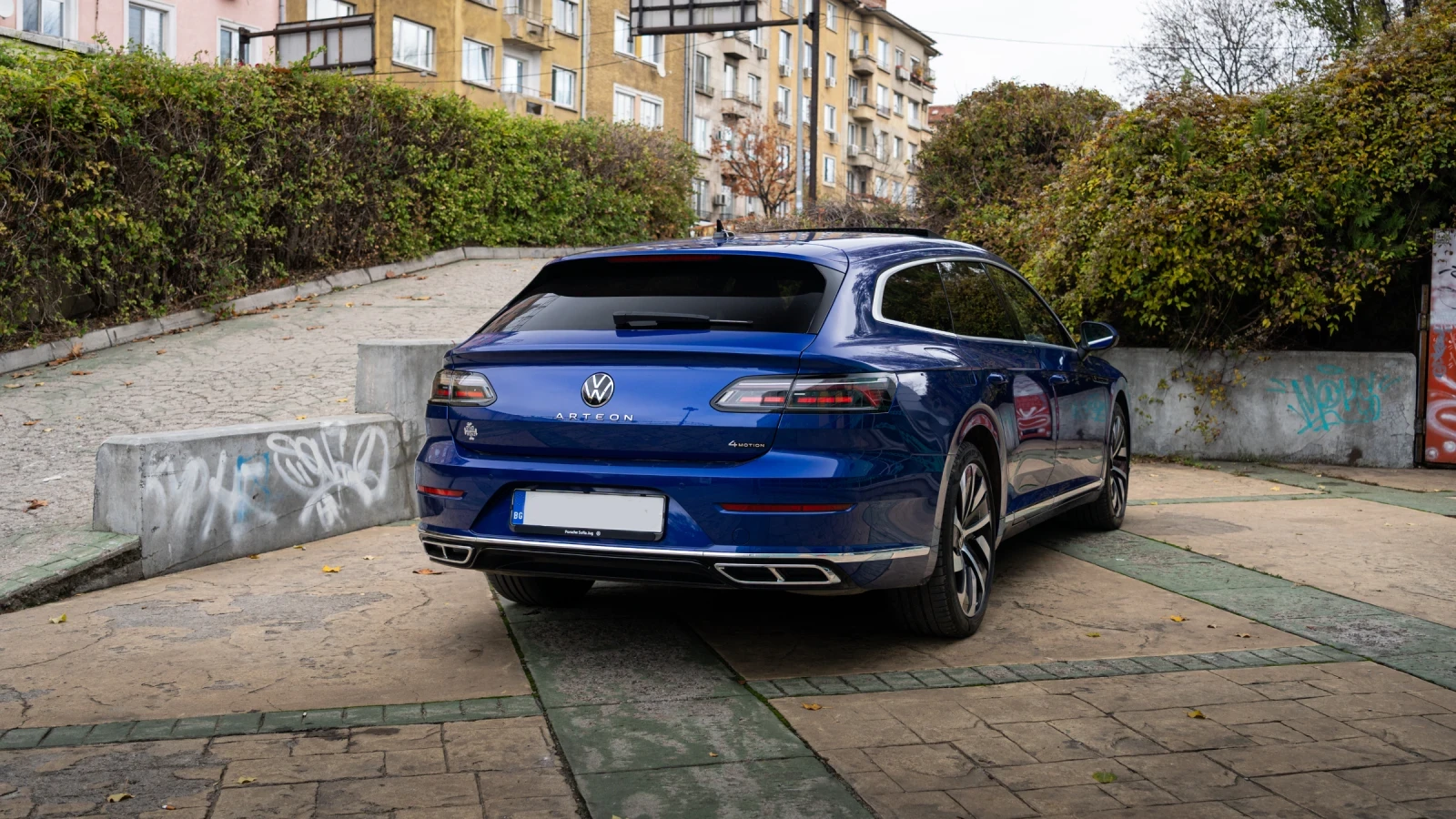 VW Arteon Shooting Brake 2.0 TFSI 4Motion  R-Line  Гаранция - изображение 3
