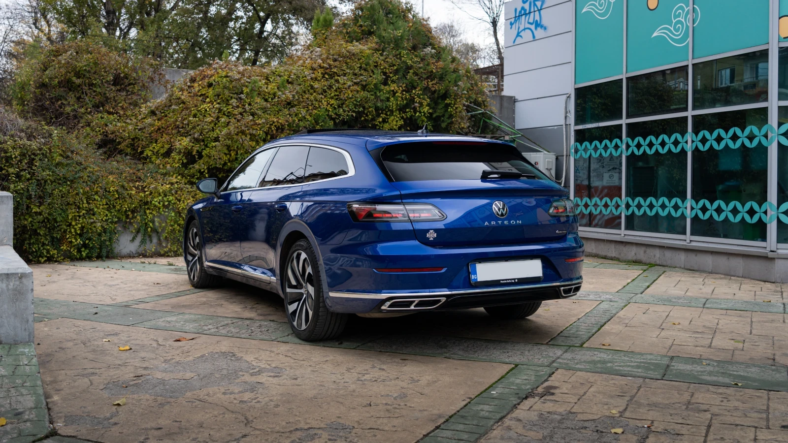 VW Arteon Shooting Brake 2.0 TFSI 4Motion  R-Line  Гаранция - изображение 4
