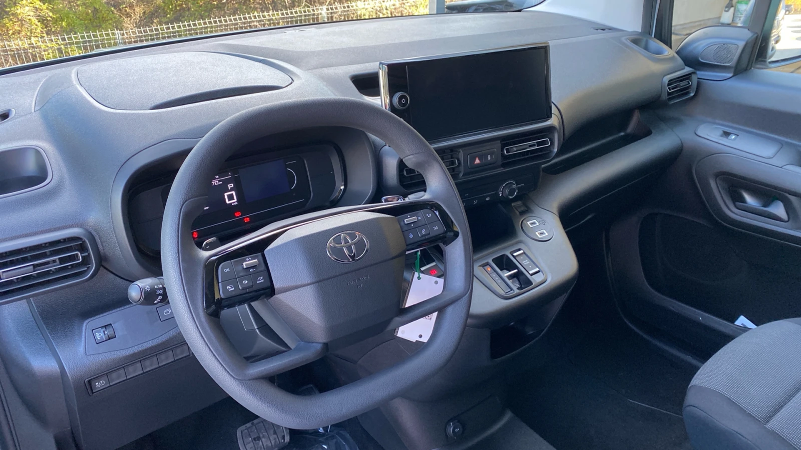 Toyota Proace City VAN Comfort L2 | Mobile.bg   11