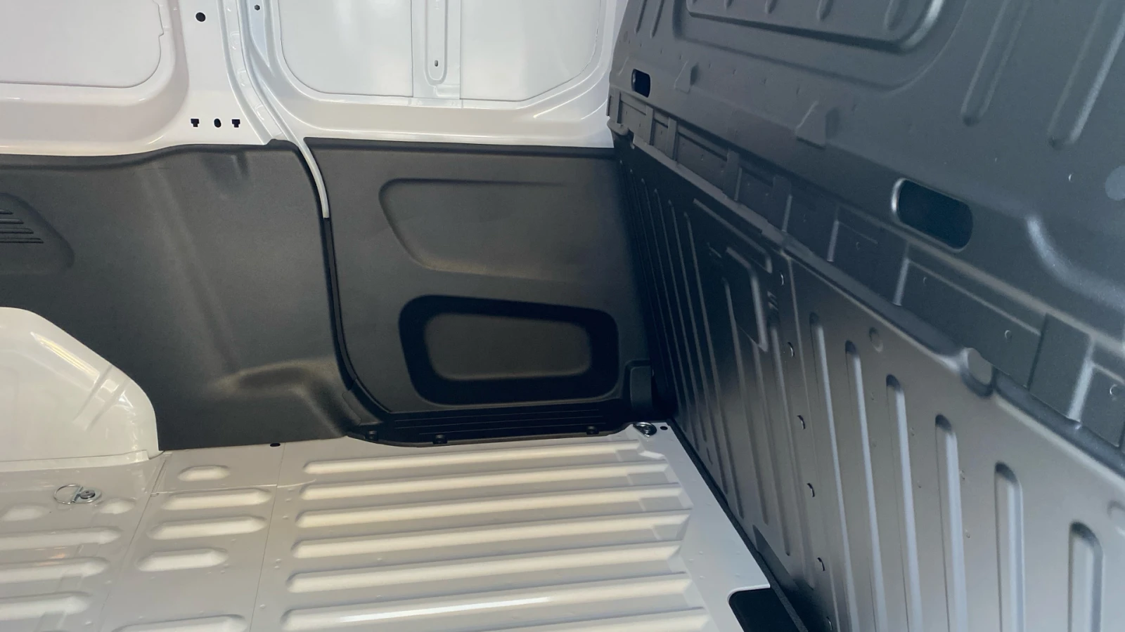 Toyota Proace City VAN Comfort L2 | Mobile.bg   12