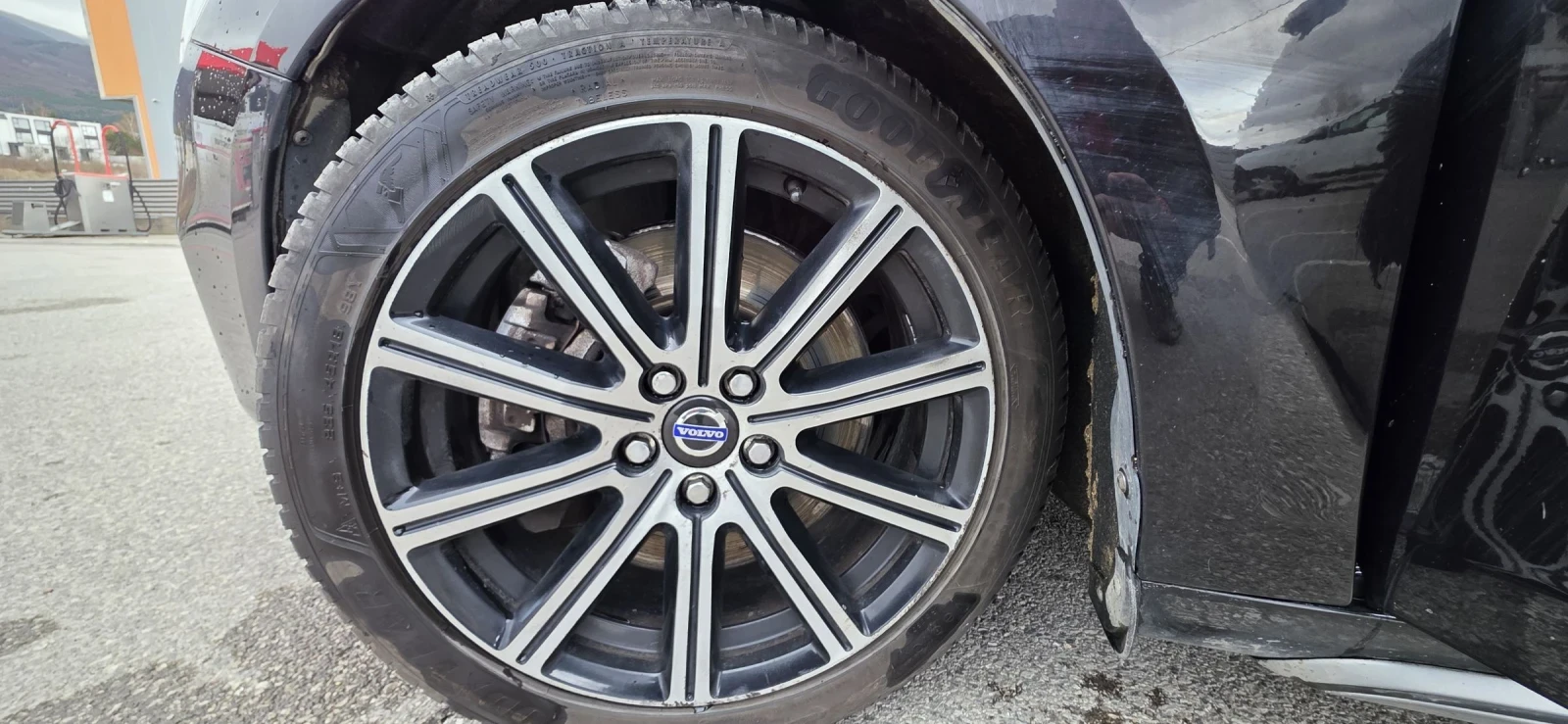 Volvo V60 D6 Hybrid , снимка 17 - Автомобили и джипове - 53937038