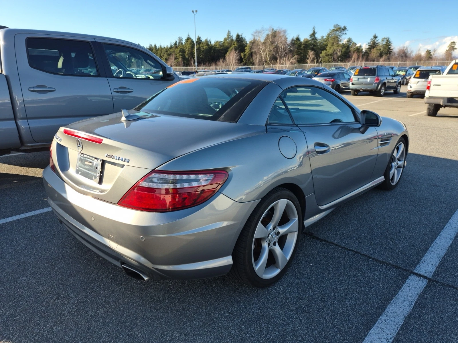 Mercedes-Benz SLK * * CARFAX * * АВТО КРЕДИТ * * , снимка 4 - Автомобили и джипове - 54002029