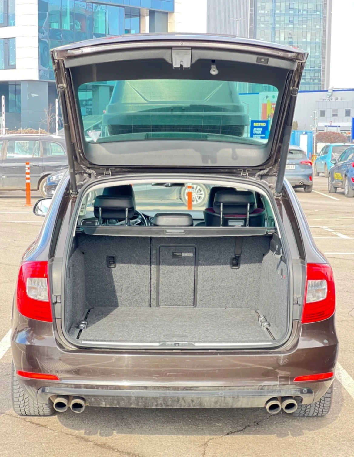 Skoda Superb VR6 4x4 3.6 GAZ BRC, снимка 6 - Автомобили и джипове - 54164348