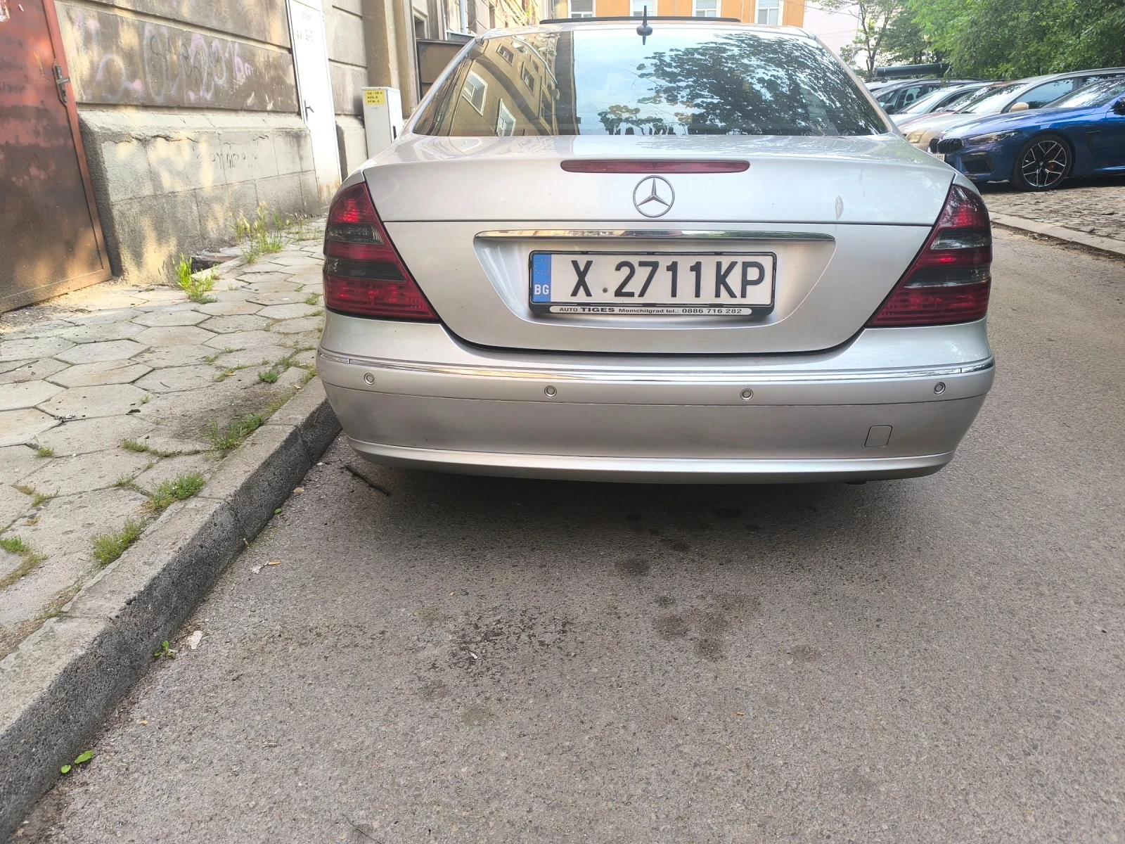 Mercedes-Benz E 270 2.7CDI, снимка 4 - Автомобили и джипове - 54877231