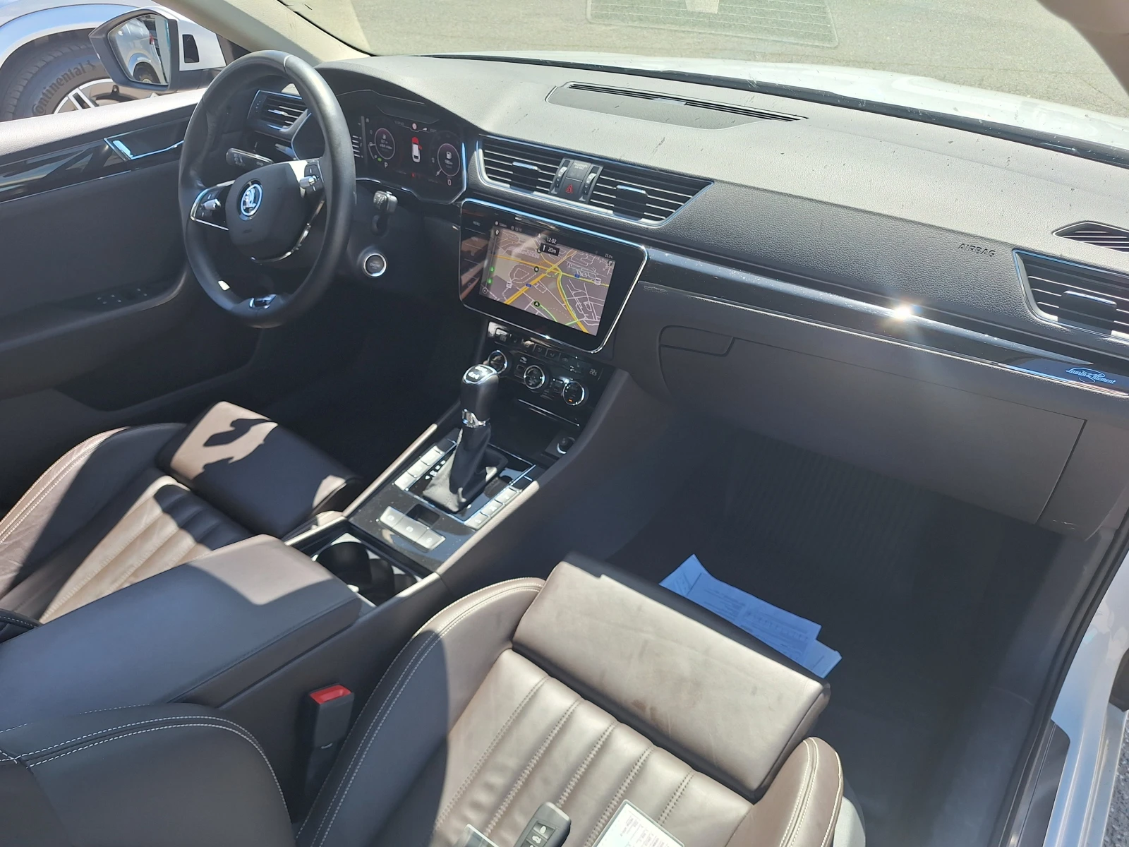 Skoda Superb 2.0 TDI/ 4x4/ L&K/ Combi/ DSG/ Очакван !, снимка 8 - Автомобили и джипове - 55070277