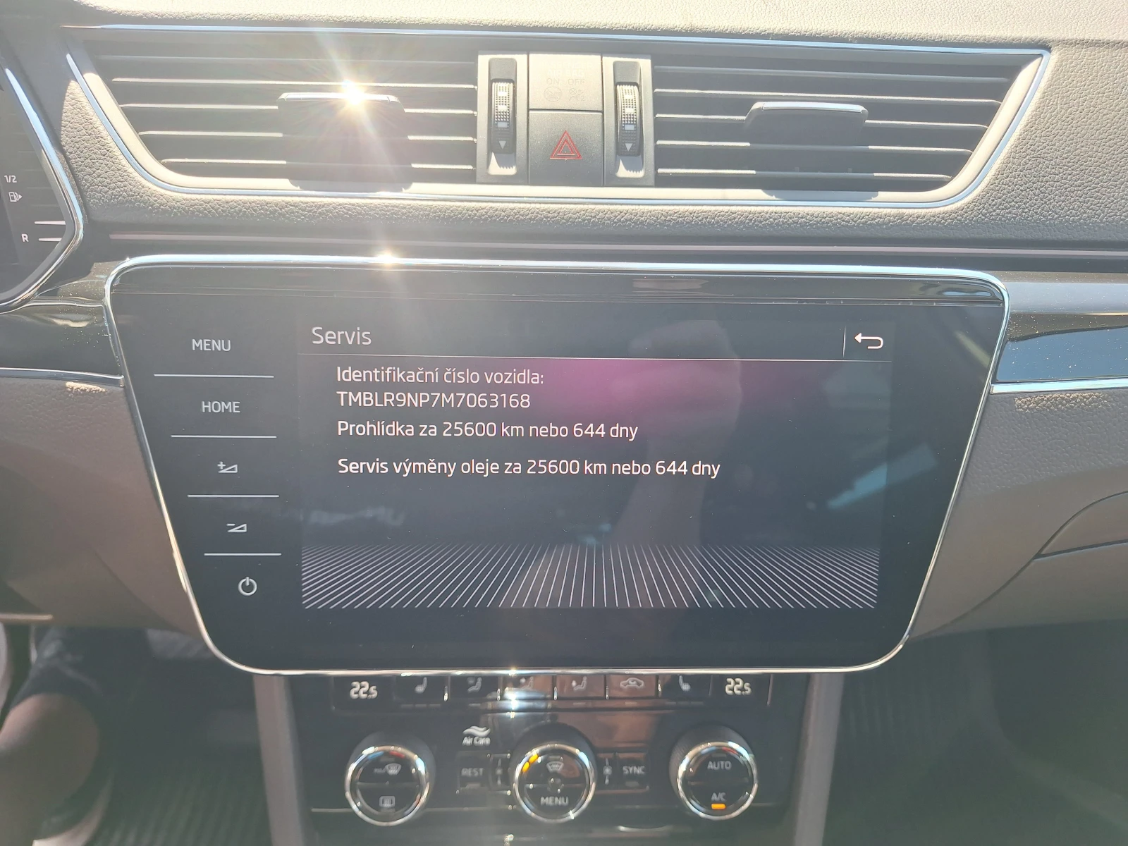 Skoda Superb 2.0 TDI/ 4x4/ L&K/ Combi/ DSG/ Очакван !, снимка 11 - Автомобили и джипове - 55070277