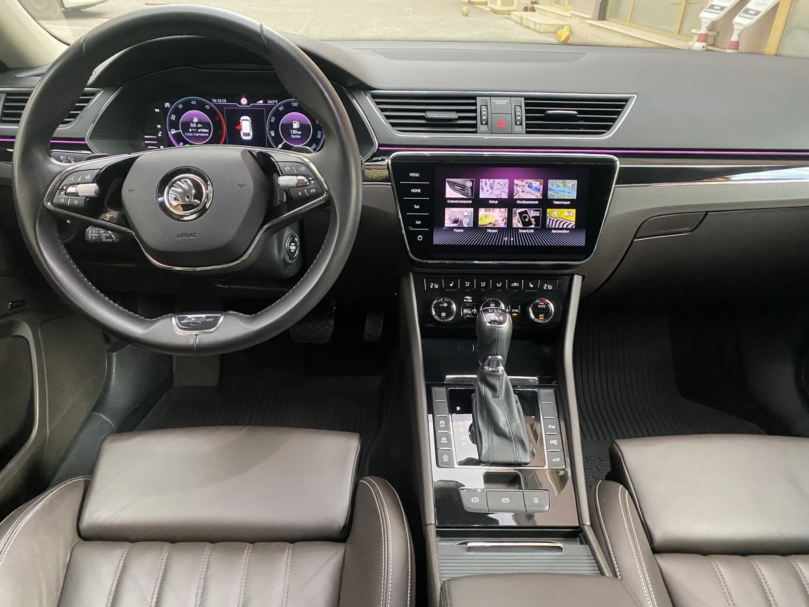Skoda Superb 2.0 TDI/ 4x4/ L&K/ Combi/ DSG, снимка 9 - Автомобили и джипове - 55070277