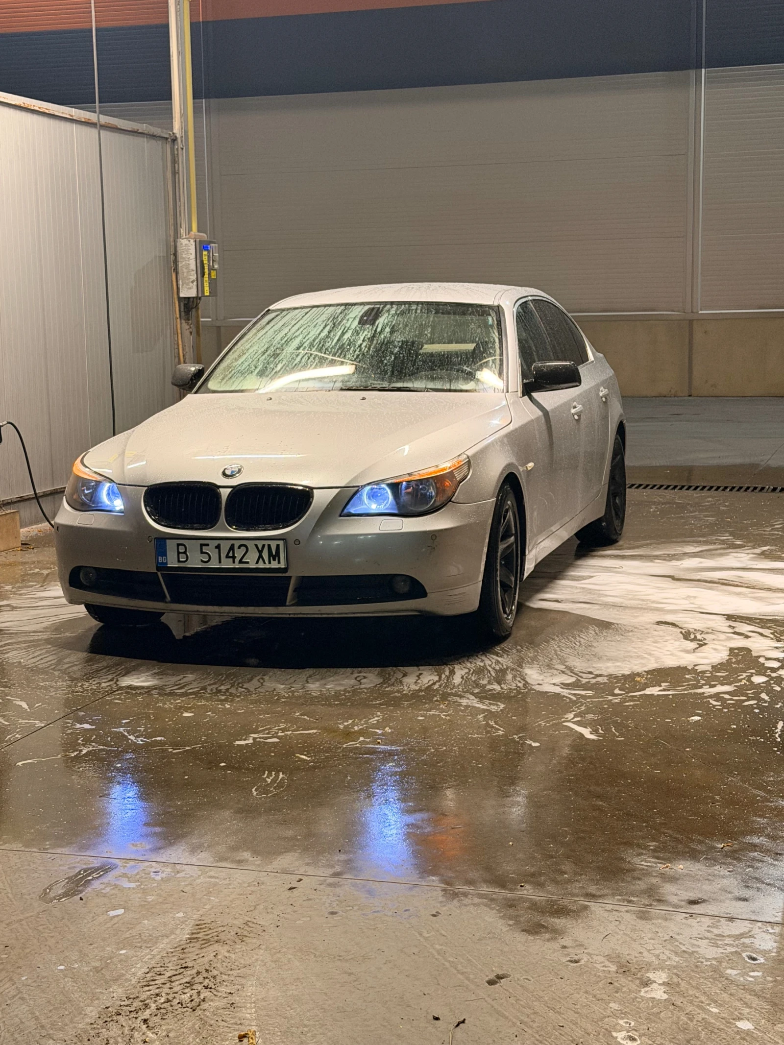 BMW 530, снимка 2 - Автомобили и джипове - 55315930