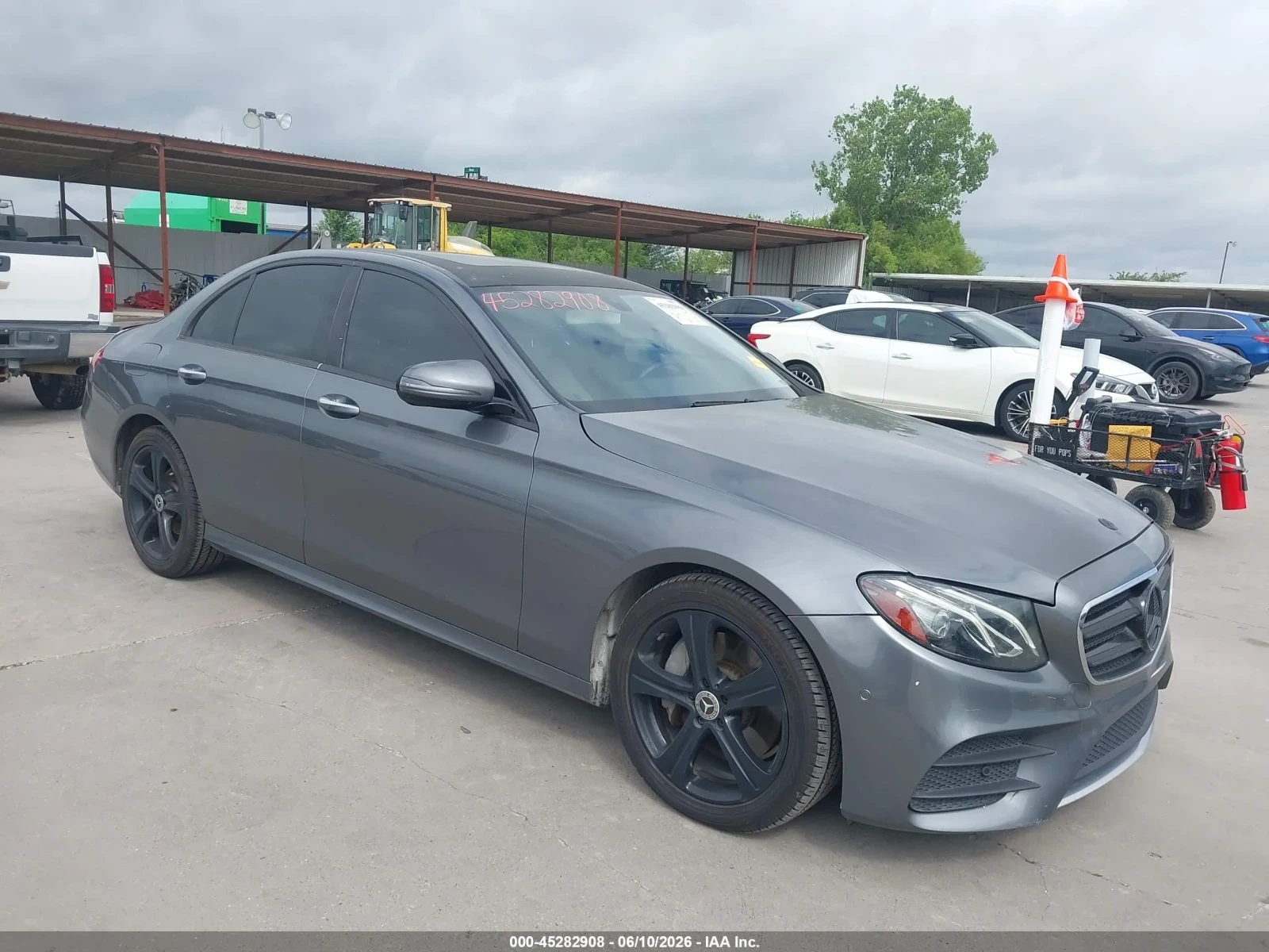 Mercedes-Benz E 300 AMG PK* BURMASTER* ЗАСТРАХОВАТЕЛ* КРАЙНА ЦЕНА, снимка 4 - Автомобили и джипове - 55415847