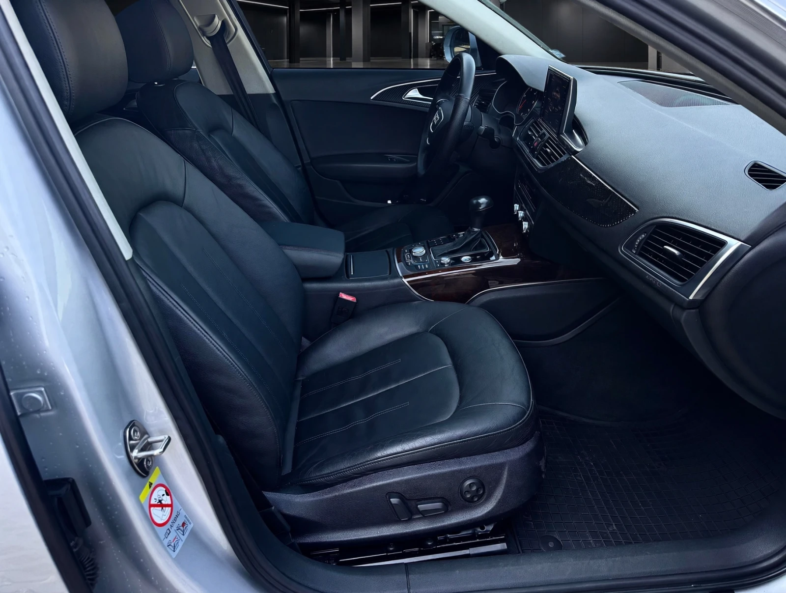Audi A6 * Full Led* Distronic* Lane Assist, снимка 7 - Автомобили и джипове - 55569844