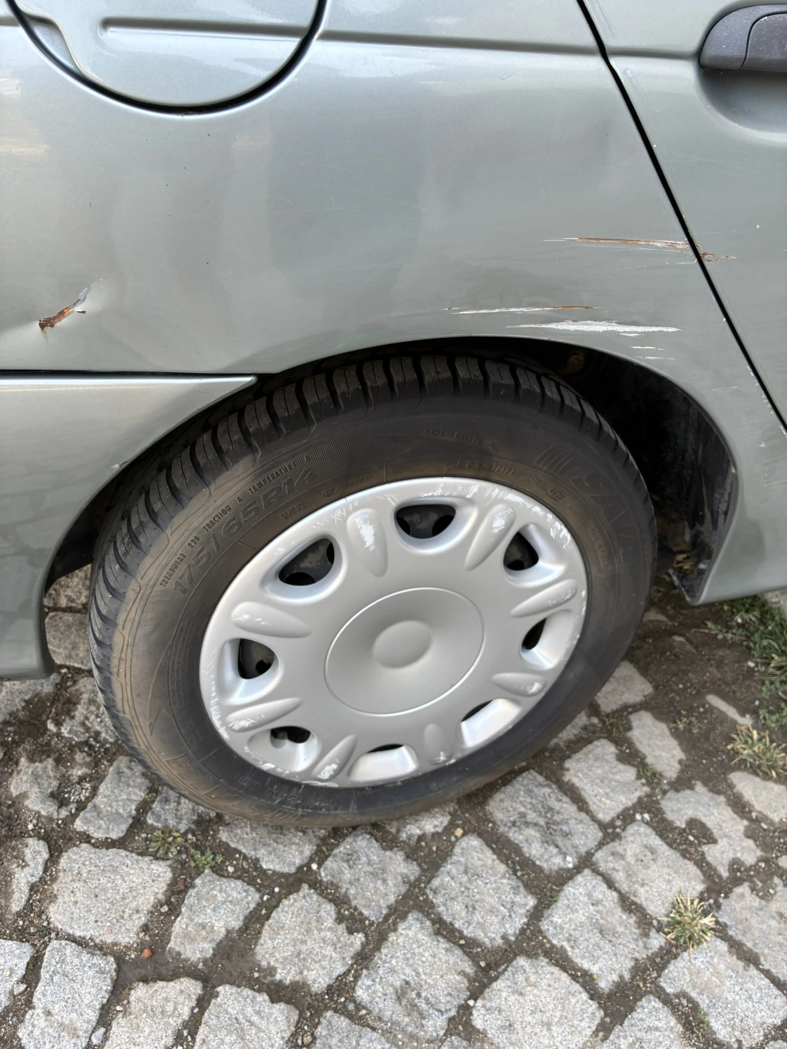 Renault Megane, снимка 16 - Автомобили и джипове - 55779295
