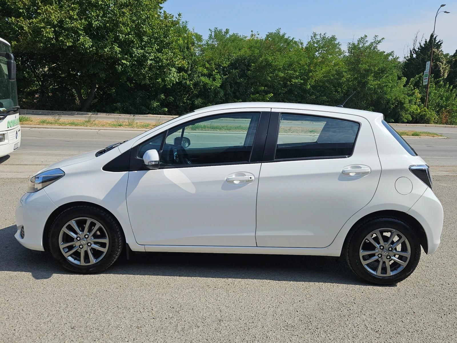 Toyota Yaris 1.4-d4d----navi, снимка 4 - Автомобили и джипове - 55831615